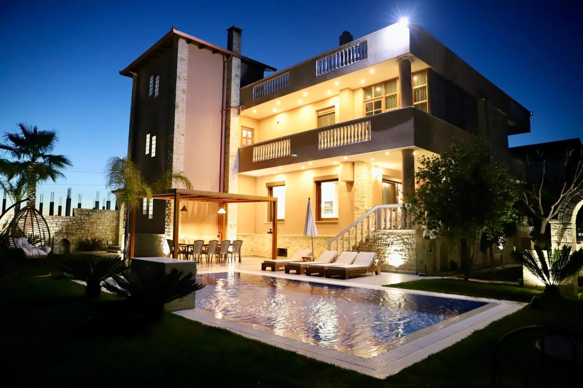 Green Villa With Private Pool Durrës Eksteriør billede